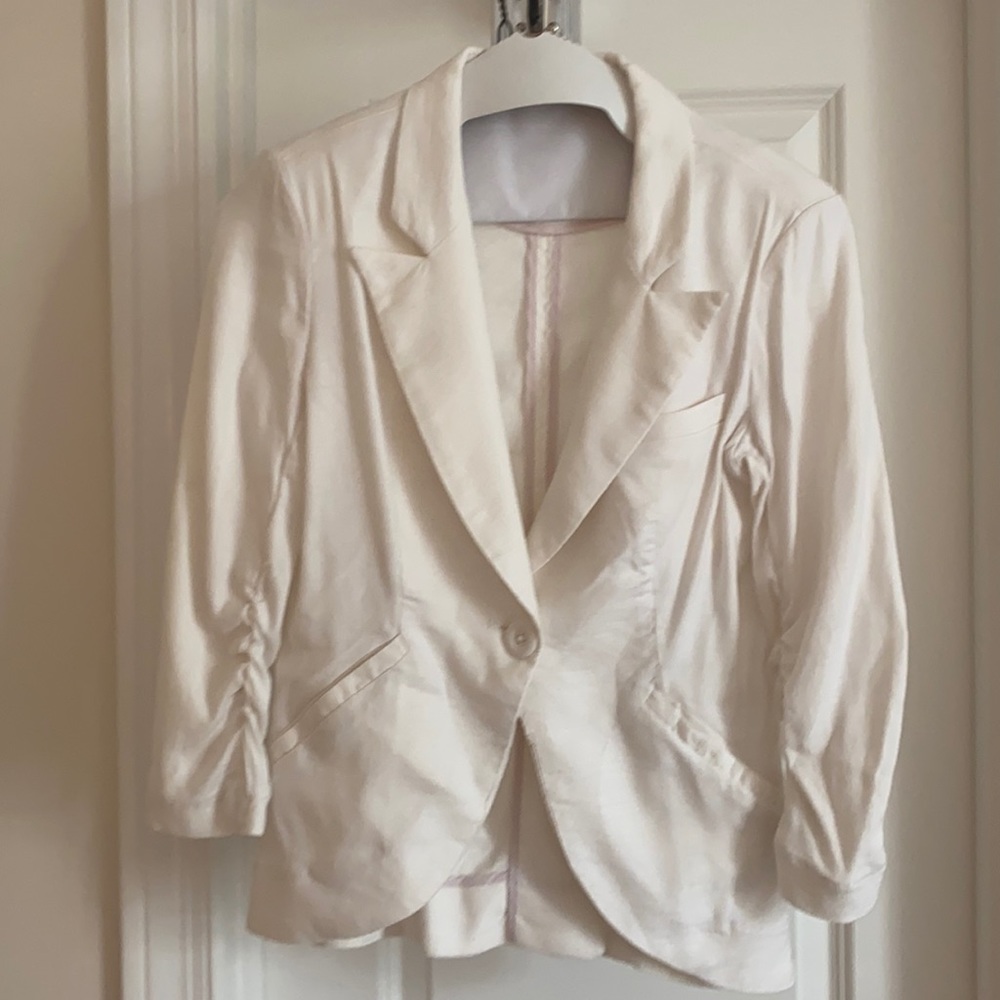 Linen Blazer